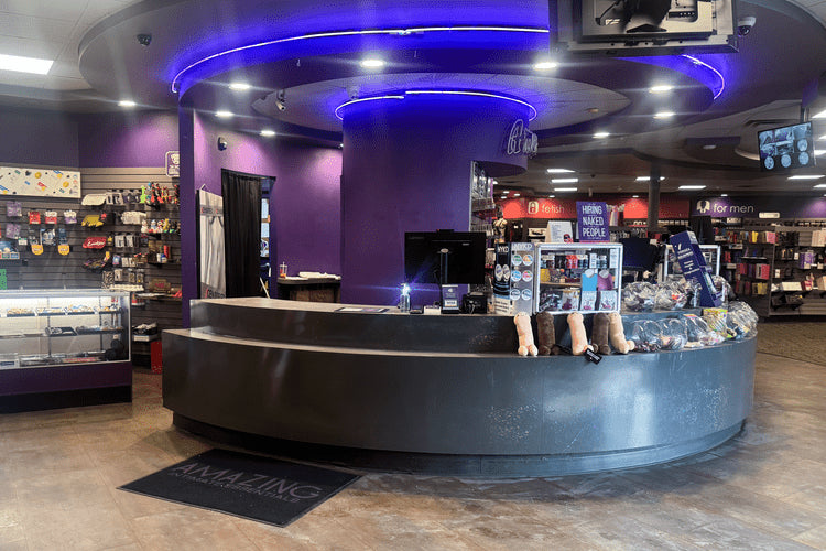 Amazing Intimate Essentials - Providence -  Tienda de Sexo Cines Eróticos